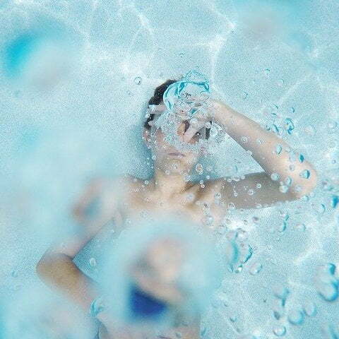 Haley Whatley Swim School blowing bubbles